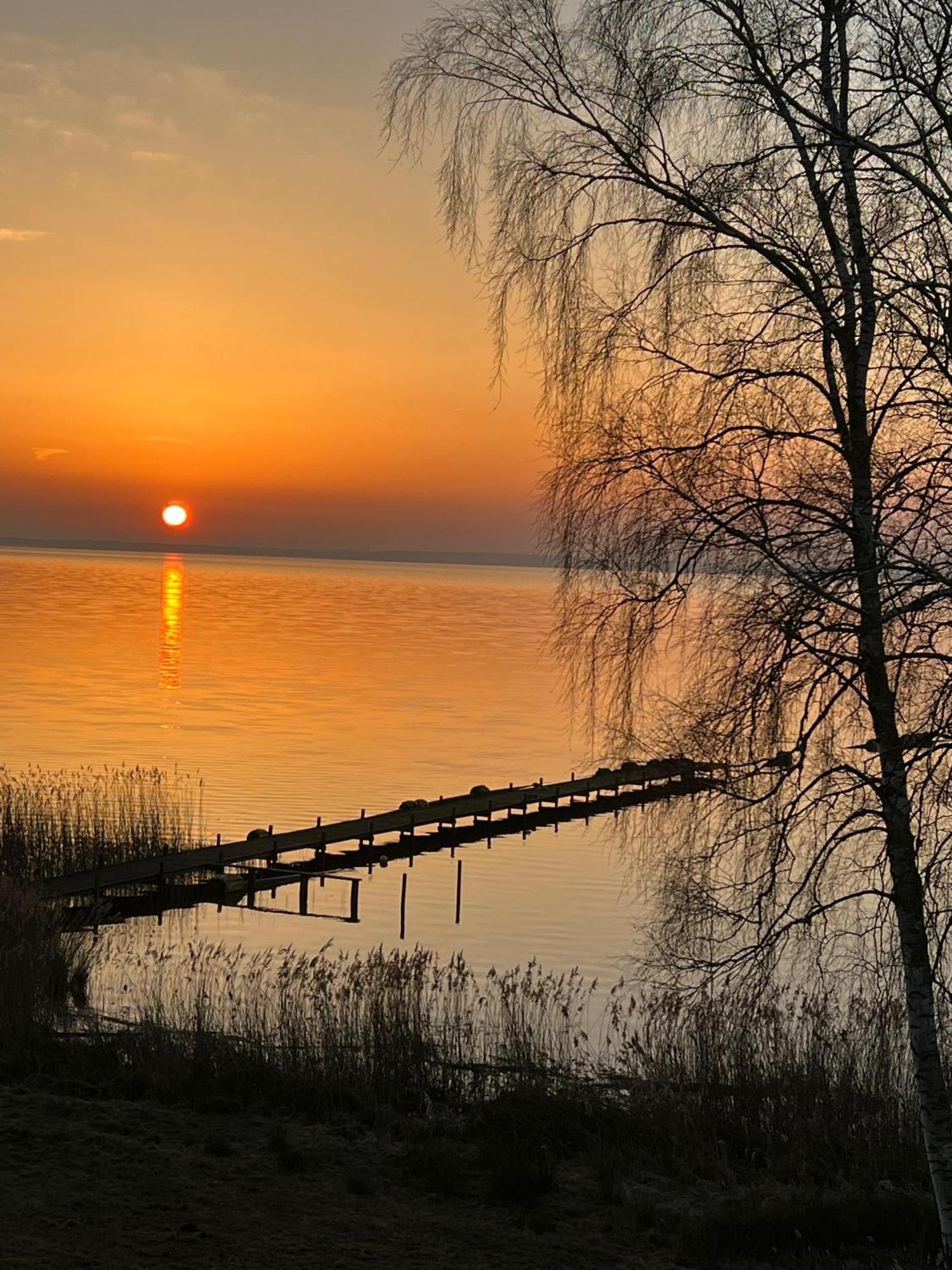 Ferienwohnung Sunrise - Mit Direktem Blick Auf Das Steinhuder Meer - Mardorf  Dış mekan fotoğraf